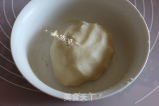 酥掉渣烧饼的做法步骤：2