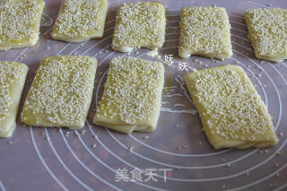 酥掉渣烧饼的做法步骤：16