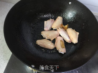 栗子烧鸡翅的做法步骤：7