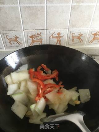 冬瓜炒鱼丸的做法步骤：5