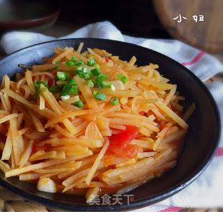 茄汁土豆丝的做法步骤：1