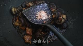 香菇红烧肉的做法步骤：12