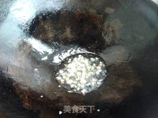 黑木耳炸酱面的做法步骤：3