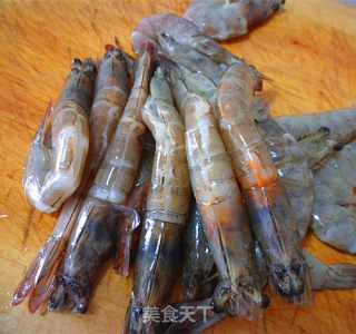 油焖开背虾的做法步骤：2