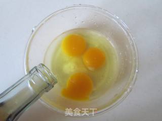 豆芽炒鸡蛋的做法步骤：2
