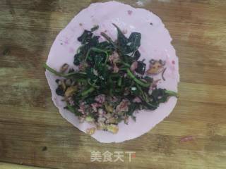 粉红苋菜饼的做法步骤：3