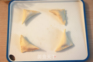 飞饼皮榴莲酥的做法步骤：3