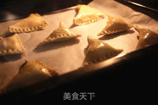 飞饼皮榴莲酥的做法步骤：5