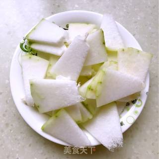 瑶柱烧冬瓜的做法步骤：2