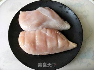 自制鸡肉松的做法步骤：1