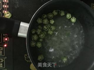 空气炸锅版吐司披萨的做法步骤：4