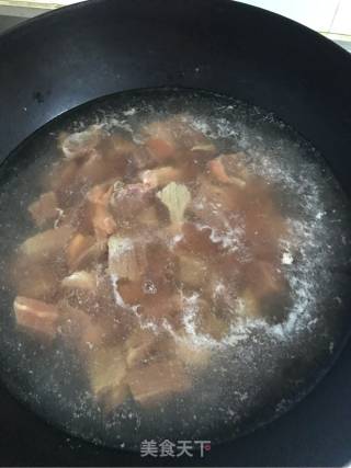 牛肉萝卜汤的做法步骤：3