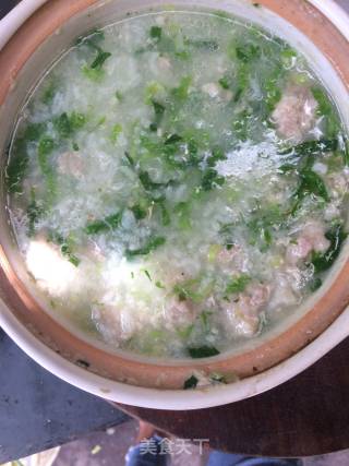 青菜圆子粥的做法步骤：1