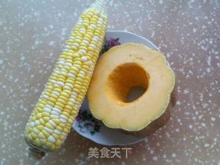 玉米南瓜排骨汤的做法步骤：4