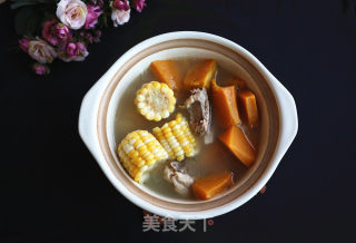 玉米南瓜排骨汤的做法步骤：8