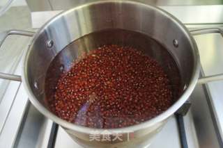 红豆沙馅的做法步骤：2