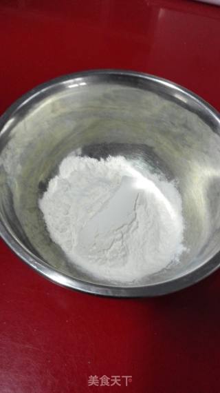 鸡蛋疙瘩汤的做法步骤：1