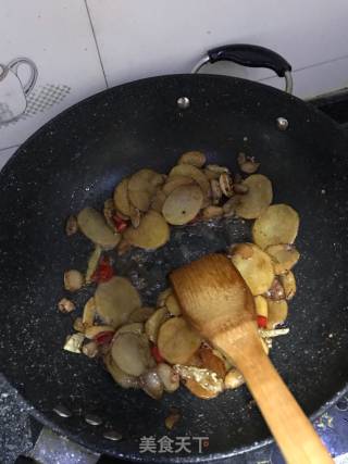 红烧土豆片的做法步骤：5