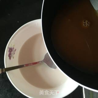 红糖钵仔糕的做法步骤：4