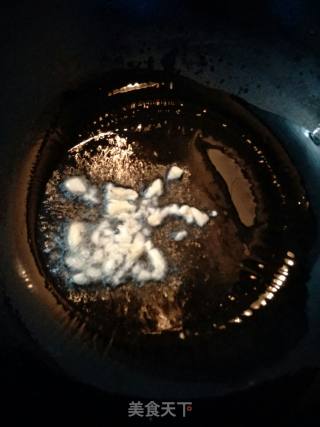 尖椒小瓜片的做法步骤：2