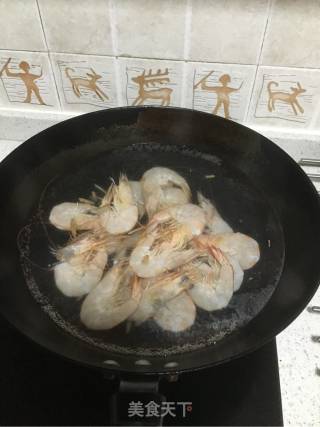 白灼大海虾的做法步骤：3