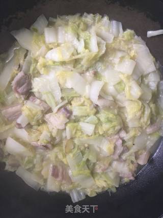 五花肉炖白菜的做法步骤：11