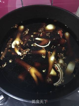 东北卤鸡爪的做法步骤：3