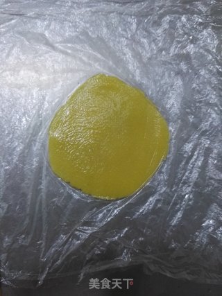 红豆馅广式月饼的做法步骤：9