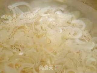 凉拌海蛰黄瓜的做法步骤：2