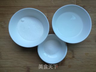 糖醋白萝卜的做法步骤：2