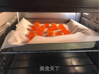 正宗好吃蛋黄酥的做法步骤：2