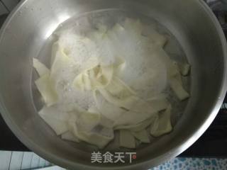西红柿鸡蛋汤面的做法步骤：5