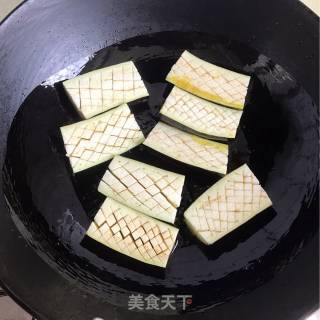 东坡茄子的做法步骤：2