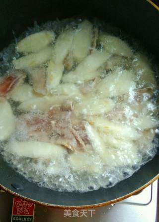 铁棍山药瘦肉汤的做法步骤：3