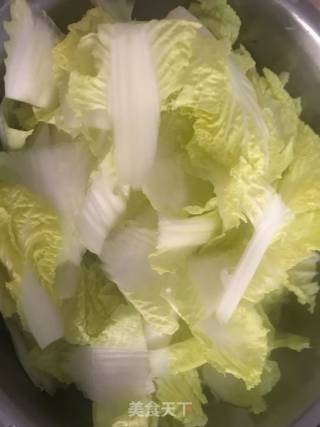 烧白菜的做法步骤：1