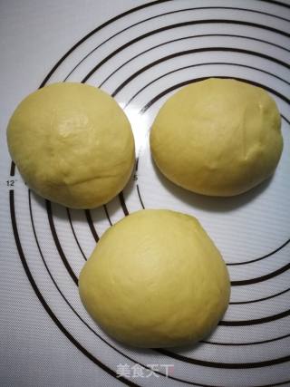 奶香面包的做法步骤：3