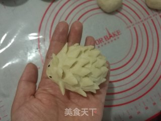 小刺猬豆沙包的做法步骤：9