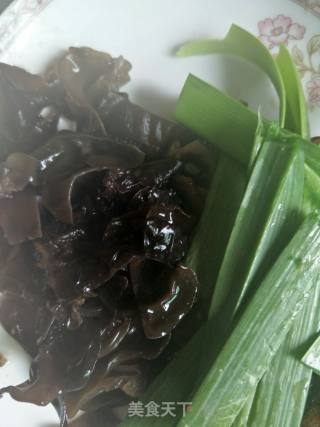 火爆鸡菌肝的做法步骤：6