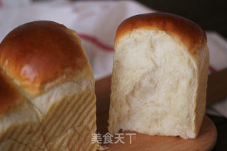 吃不够滴~ 绵软【鲜奶吐司】的做法步骤：14