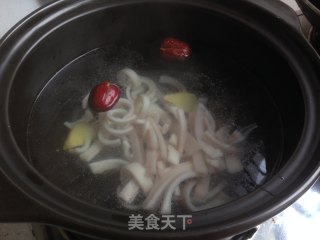 黄豆猪皮汤的做法步骤：6