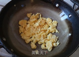 丝瓜木耳炒鸡蛋的做法步骤：5