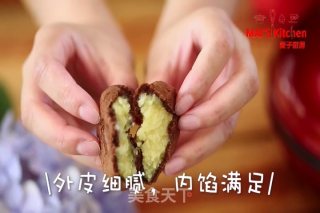 无点心不中秋-不用模具就可以做出颜值高的奶黄巧克力月饼的做法步骤：29