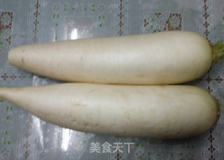 韩式萝卜条的做法步骤：1