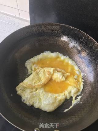 西红柿鸡蛋土豆面片的做法步骤：4