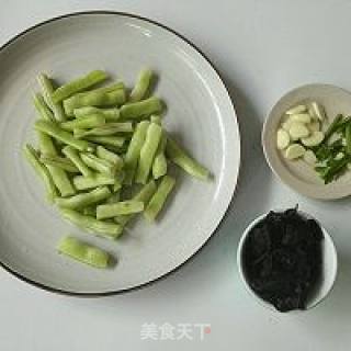 白露到农家小炒做起来的做法步骤：5