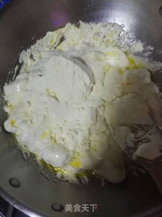 花生蔓越莓牛轧糖的做法步骤：3