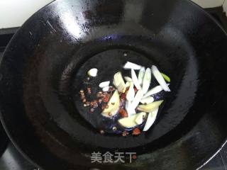酱焖小鲫鱼的做法步骤：3