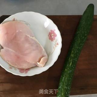 酱爆鸡丁的做法步骤：1