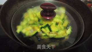 虾仁焖南瓜的做法步骤：9