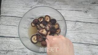 香菇鸡汤的做法步骤：12